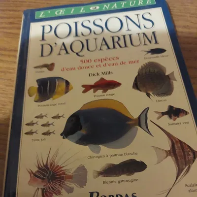 Livre poissons d'aquarium 